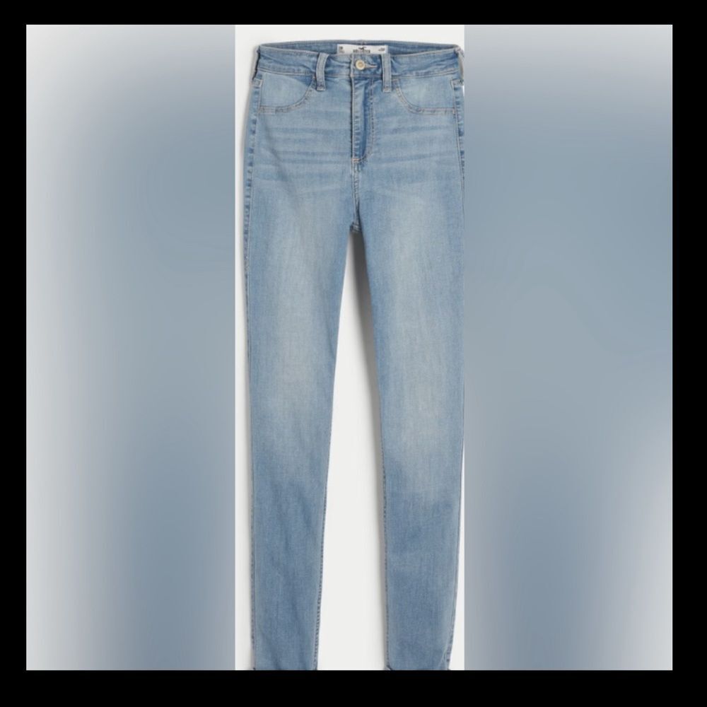 HOLLISTER CALIFORNIA JEANS